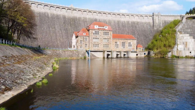 Słynne jezioro na Dolnym Śląsku zniknie! Odsłoni dno po raz pierwszy od 50 lat