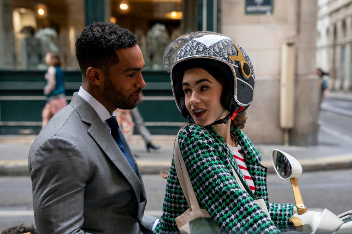 Emily w Paryżu. Emily (Lily Collins), Alfie (Lucien Laviscount)
