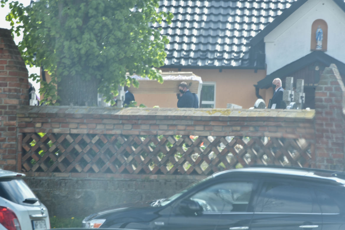 Pogrzeb zamordowanego Artura C. z Dąbrówki