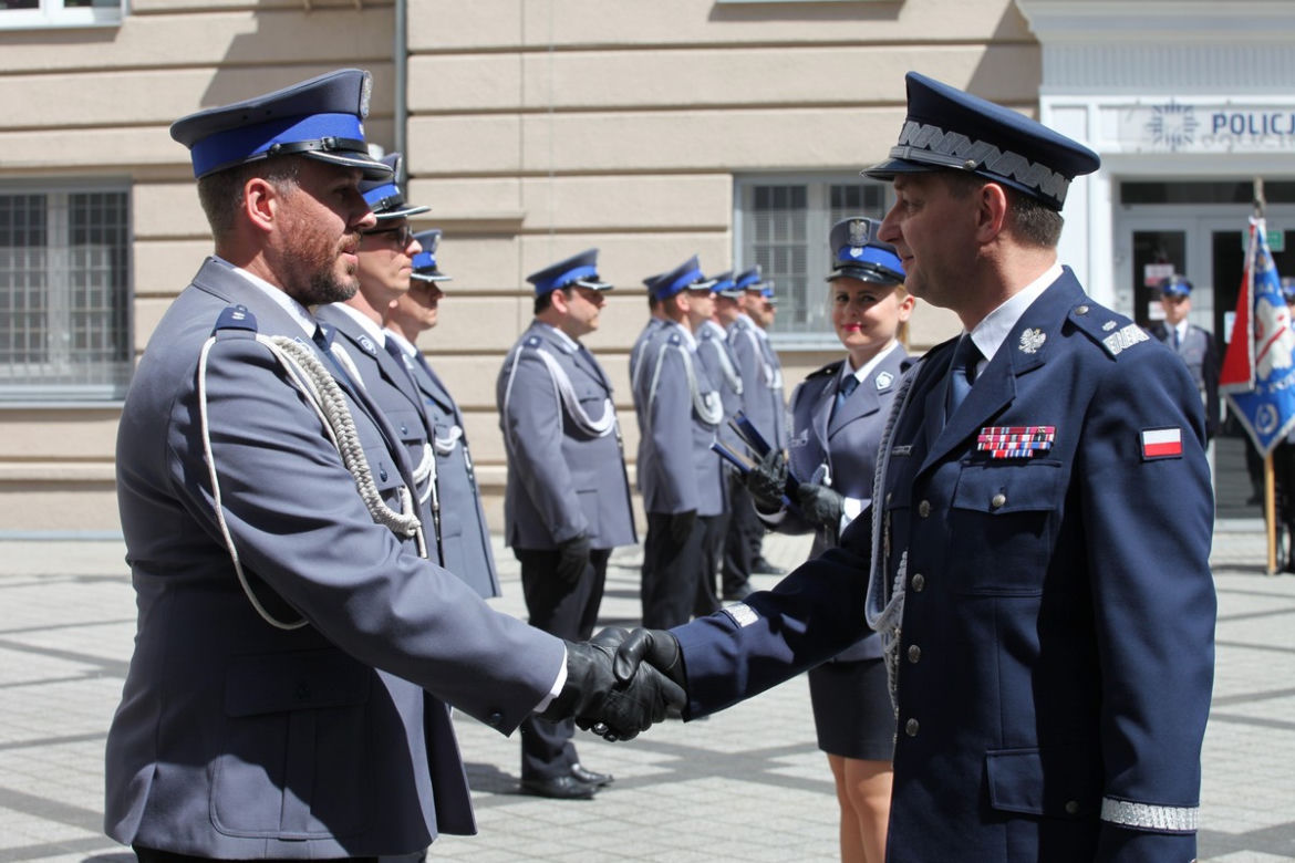 Nowi oficerowie w szeregach wielkopolskiej Policji