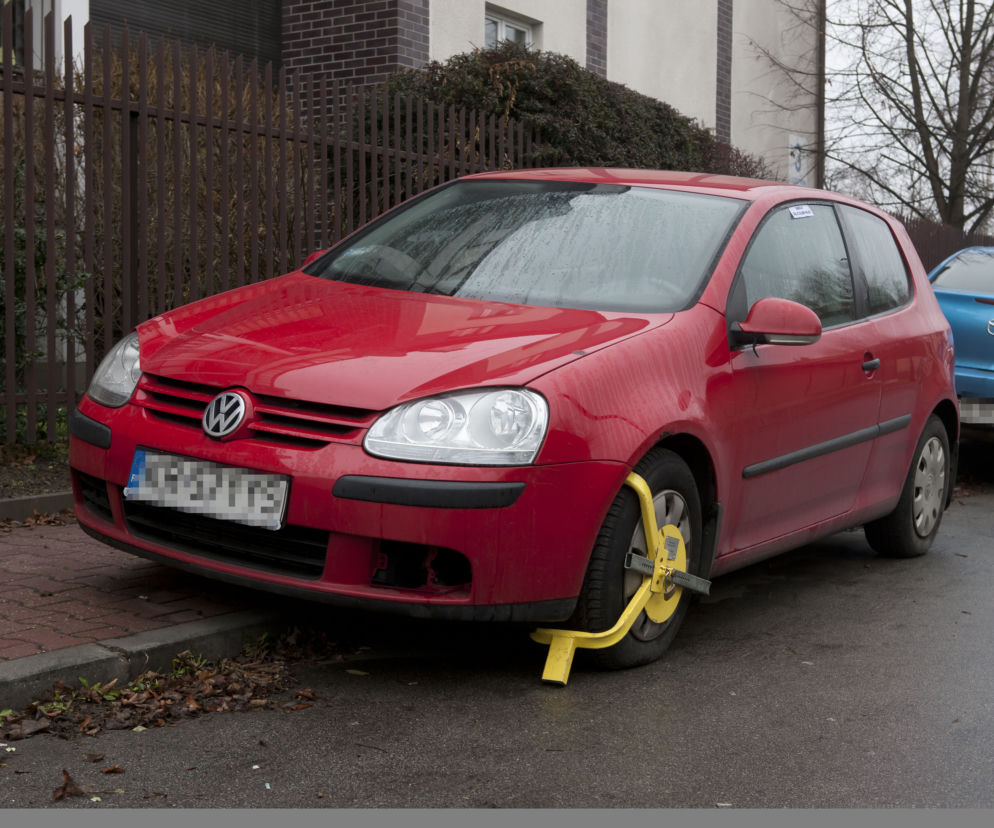 BLOKADA NA PRYWATNYM SAMOCHODZIE ANDRZEJA DUDY.