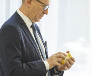 Poseł Telus zrobił zakupy dla żony