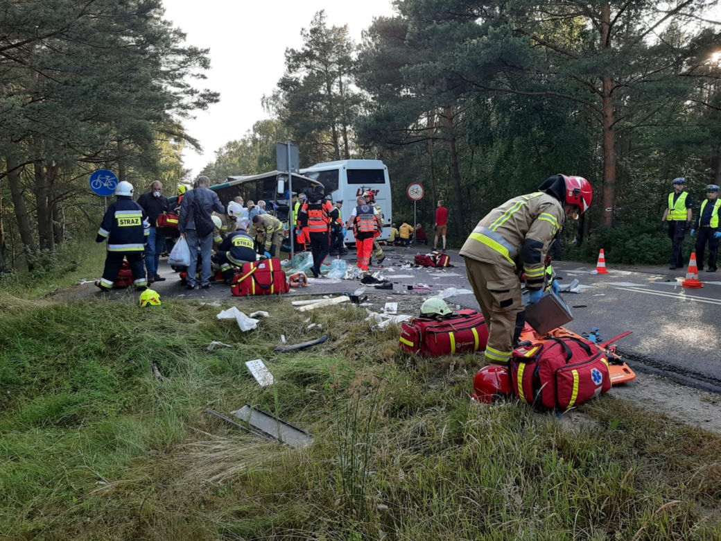 Zderzenie dwóch autkarów w Dźwirzynie pod Kołobrzegiem