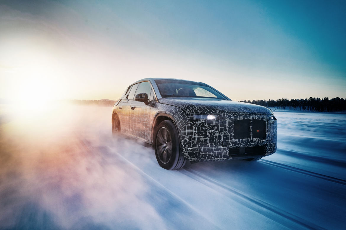 BMW iX3, BMW i4 oraz BMW iNEXT w zimowym teście za kołem podbiegunowym