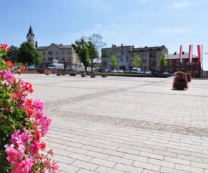 Starachowicki Rynek przejdzie metamorfozę. Usuną granitową nawierzchnię i posadzą ponad 1,4 tys. roślin