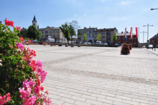 Starachowicki Rynek przejdzie metamorfozę. Usuną granitową nawierzchnię i posadzą ponad 1,4 tys. roślin