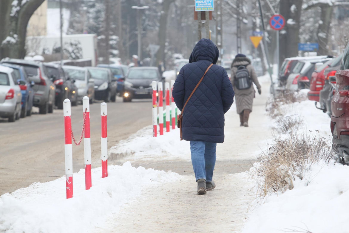 Gołoledź paraliżuje Polskę