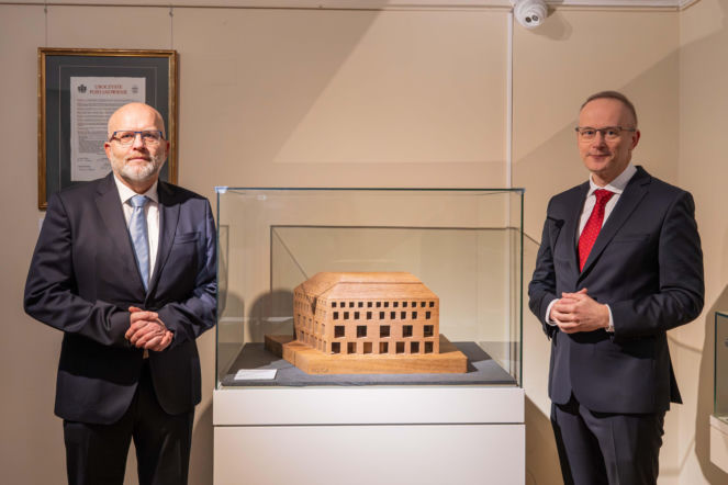 Nowy budynek Muzeum Książąt Lubomirskich - podpisanie umowy