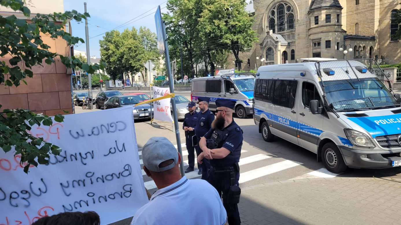 Katowice. Związkowcy wściekli na premiera Morawieckiego. "Bronimy węgla, Bronimy Polski"