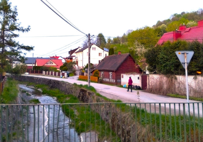 To miasto w Małopolsce zachwyca jednym z najpiękniejszych rynków. Dopiero w PRL-u odzyskało swoje prawa