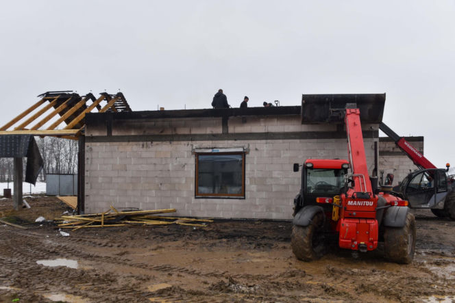 Dramat rodziny tuż przed świętami. Zbudowali dom na kredyt, a teraz nie mają nic