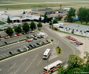 Tak się kiedyś latało! Katowice Airport 20 lat temu. Te zdjęcia to prawdziwa podróż w czasie