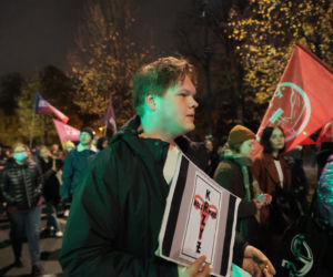 Strajk Kobiet w Warszawie. Tłumy znów wychodzą na ulice