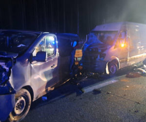 Zderzenie trzech pojazdów na S8. Są zabici i ranni! „Droga jest kompletnie zablokowana”