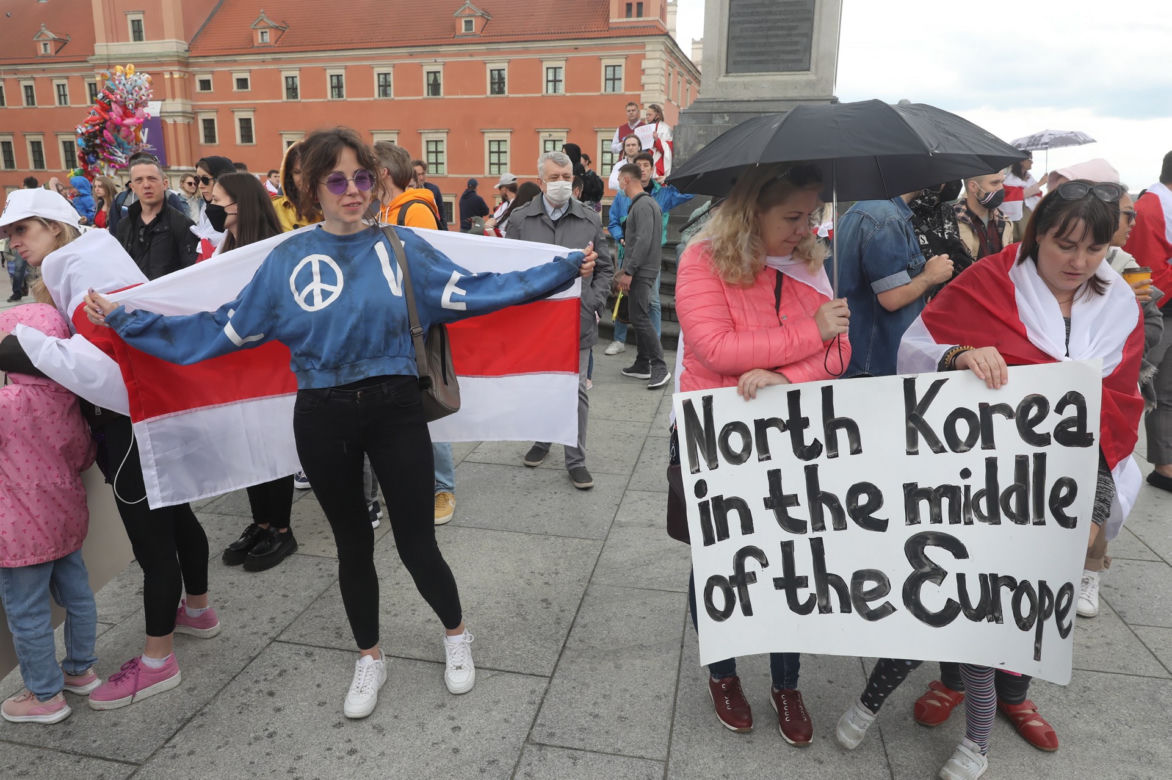 Manifestacja poparcia dla Białorusinów w Warszawie
