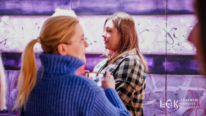 Wystawa w ŁOK "Okna na światy" Dariusza Skiermunta