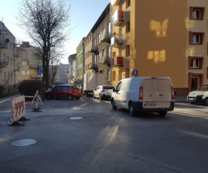 Awaria kanalizacji na ul. Bema w Tarnowie