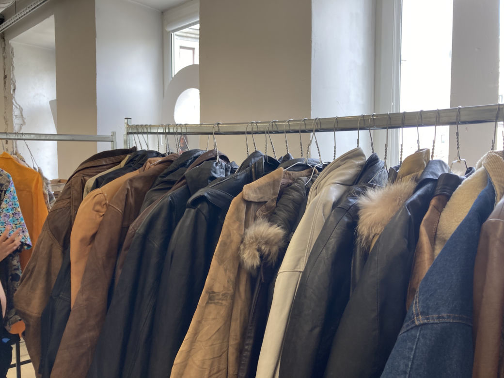 Trwa market ubrań vintage w Warszawie. Największe takie wydarzenie w Europie