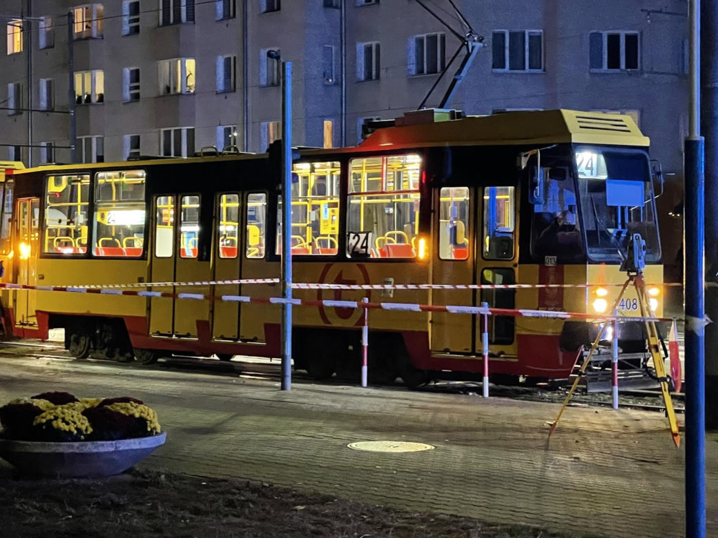Śmiertelny wypadek na al. Waszyngtona. Tramwaj potrącił pieszego