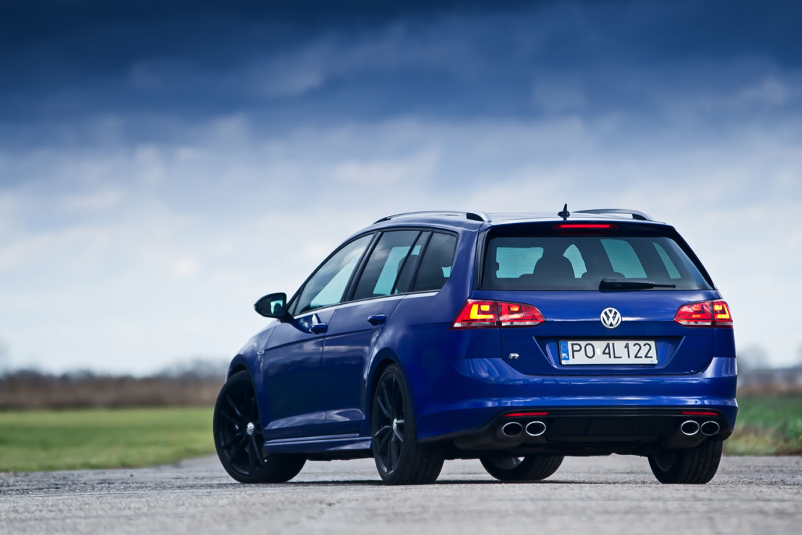 Volkswagen Golf Variant R
