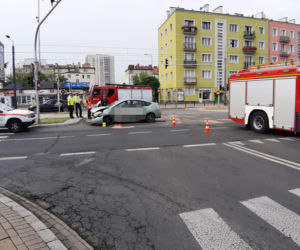 Pijany taksówkarz wiózł kobietę i dziecko