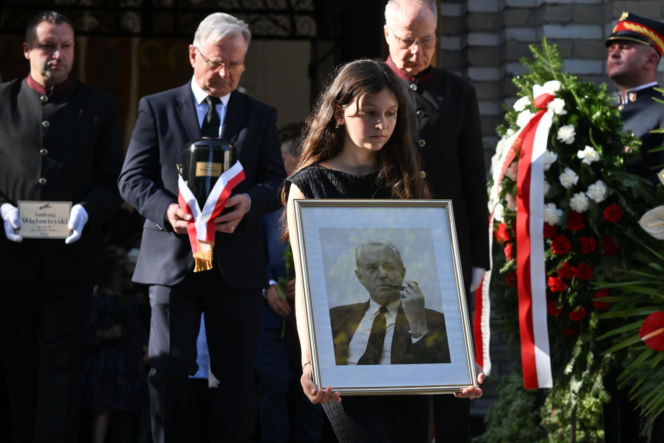 Dominika Wielowieyska pożegnała ojca