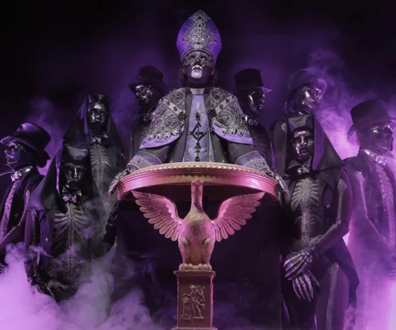 Niespodzianka od Ghost! Zespół w końcu wydał własną wersję kultowego utworu Pet Shop Boys