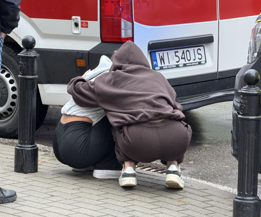 Krwawy piątek minął, koszmar trwa! 21-latka zaatakowała trzy kobiety w warszawskiej szkole. Ofiary były jej obce