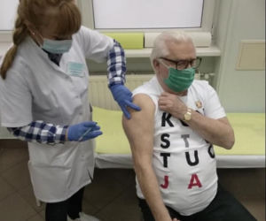 Zmizerniały Wałęsa został zaszczepiony
