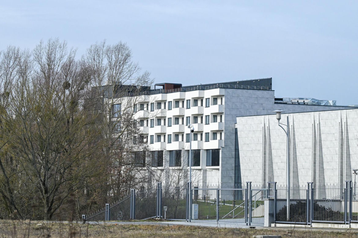 Woda dała się we znaki Rydzykowi. Zdjęcia zalanych terenów