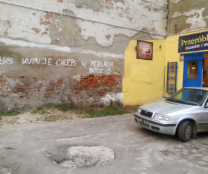 Derby Łodzi na murach