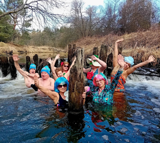 Królowe lodu i lodowi wojownicy pożegnali zimę. Marzanna wylądowała w głębinach!
