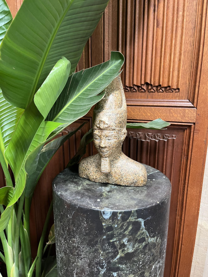 Co naprawdę dzieje się w zamku Zdrajców? Mamy zdjęcia zza kulis hitu TVN!