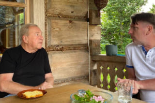 Jerzy Stuhr rozmawiał z Tomaszem Lisem. Obaj przeszli potworną chorobę