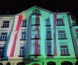 Historia Tarnowa opowiedziana światłem - mapping 3D na Placu Kazimierza
