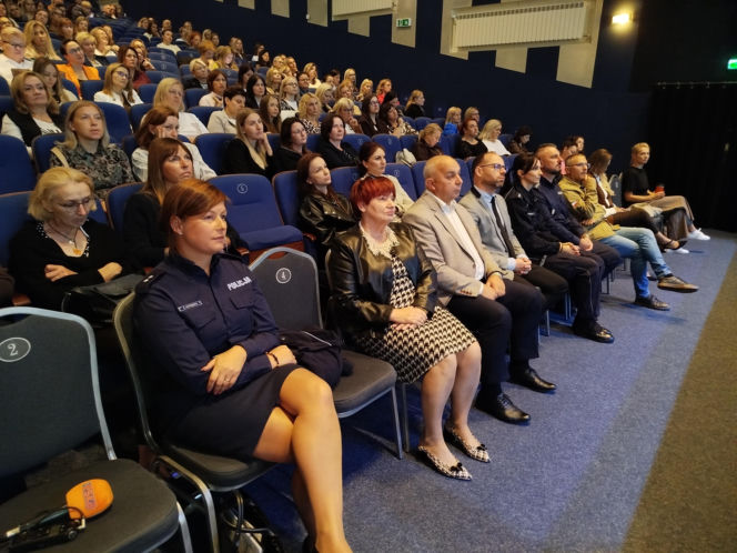 Ruszyła kolejna edycja kampanii profilaktycznej „Widzę – Rozmawiam – Reaguję” w Siedlcach