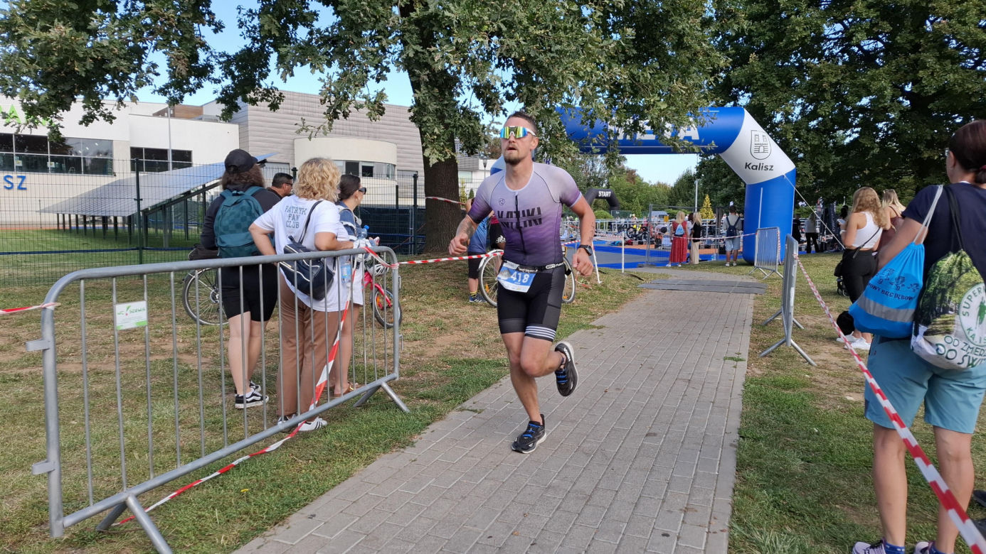 Ludzie z żelaza zmagali się w Kaliszu. Za nami Calisia Triathlon 2025