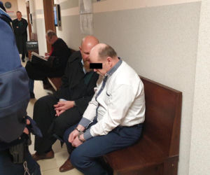 Związał księdza i zakleił mu usta. Zabił dla pieniędzy z kolędy. Tomasz J. Przed sądem