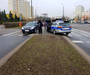 Potrącenie na ul. Dziewulskiego w Toruniu - 81-letnia kobieta w szpitalu