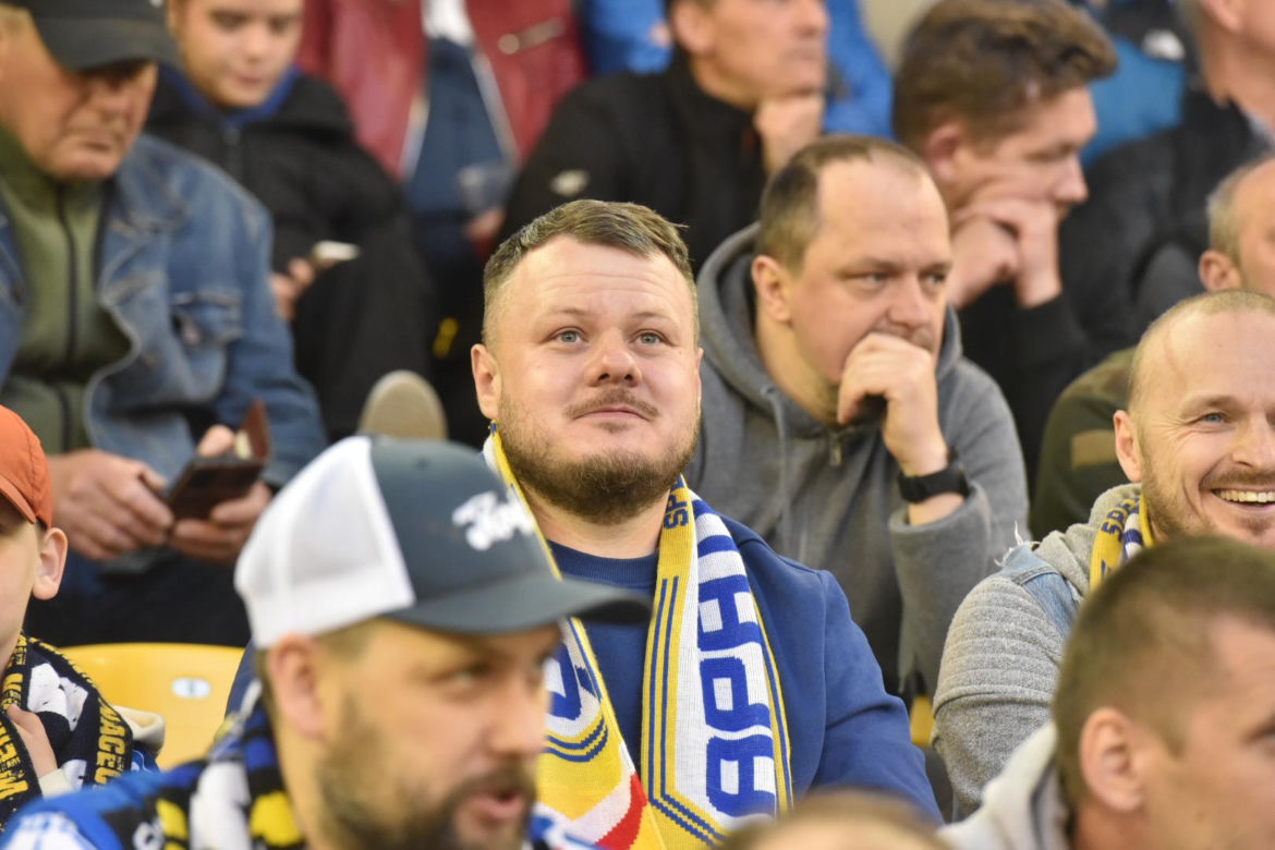 PRES Grupa Deweloperska Toruń - Bayersystem GKM Grudziądz, zdjęcia Motoareny. Fotorelacja z trybun i toru