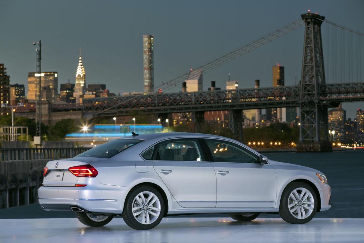 Amerykański Volkswagen Passat 2016
