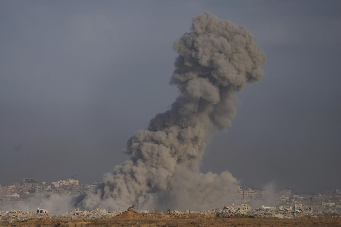 Izrael/ Wojsko: miasto Gaza to strefa walk, wstrzymujemy tam przerwy humanitarne
