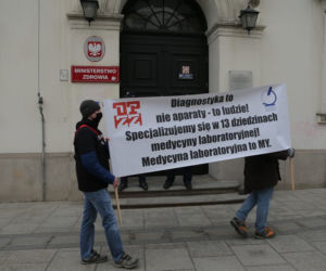 Koniec dyskryminacji mniejszych zawodów medycznych