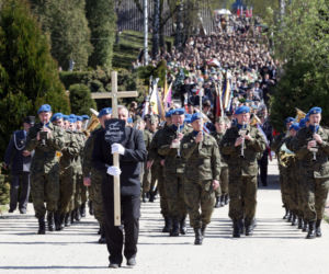 Młodziutka stewardessa miała przed sobą całe życie. Na grobie Justyny Moniuszko wyryto symboliczne słowa