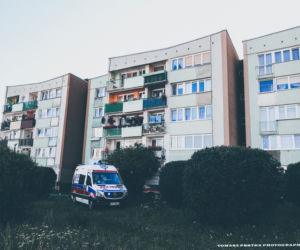 Tychy: Dramatyczna akcja służb. Robili wszystko, by ratować rannego chłopca