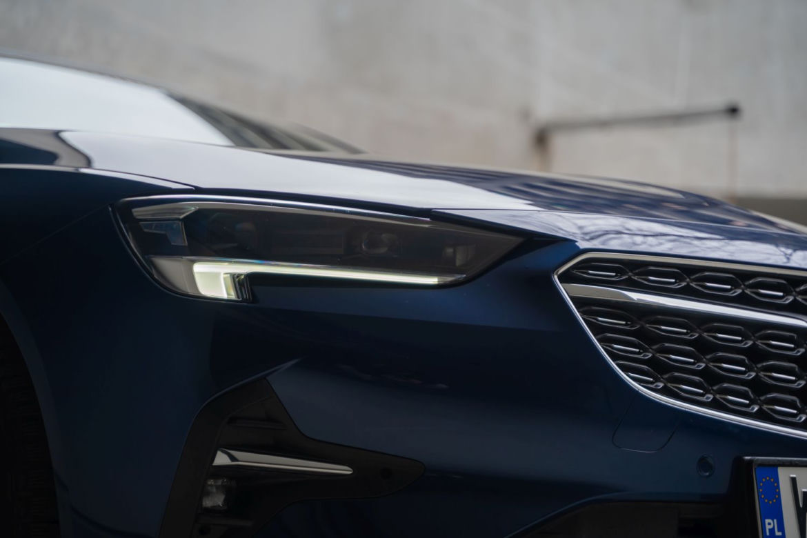 Opel Insignia Grand Sport 2.0 Turbo 200 KM AT9 Business Elegance