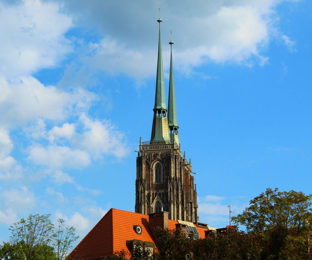 Nowy limit wiernych w archikatedrze na Ostrowie Tumskim