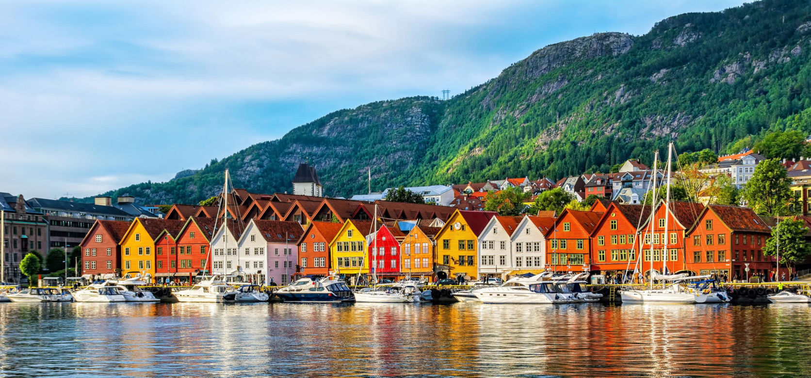 Bergen - start 1 grudnia 2025. Loty: poniedziałek, środa, piątek, niedziela