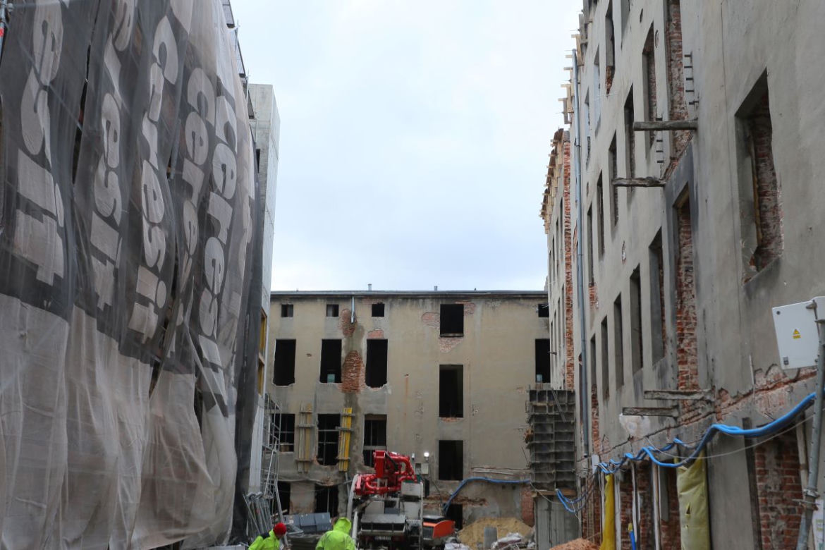 Remont kamienicy w centrum Łodzi. Całość wyniesie ponad 20 mln zł