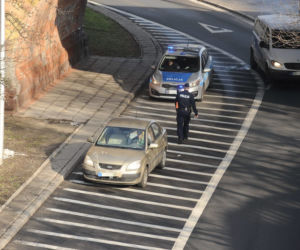 Wzmożne kontrole na moście Poniatowskiego